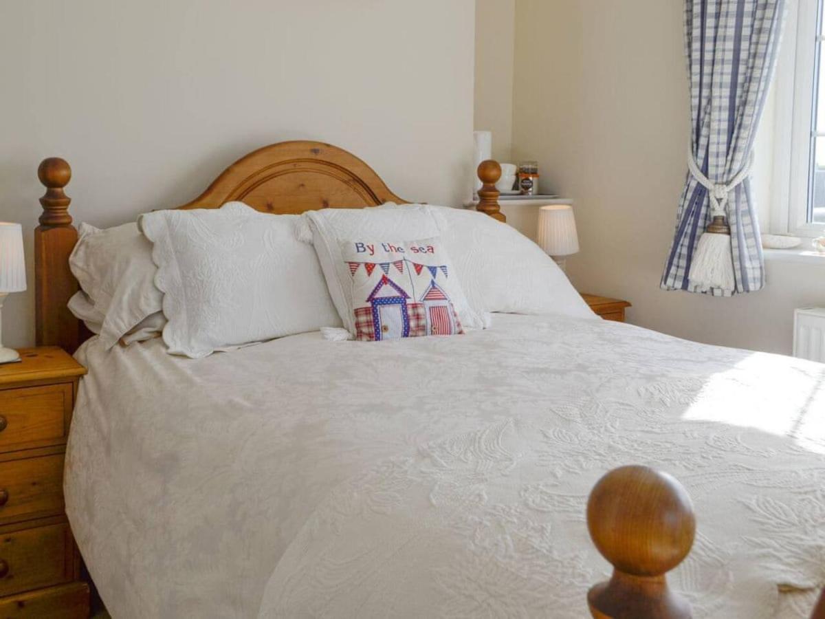 1-Bed Cottage On Coastal Pathway In South Wales Gileston المظهر الخارجي الصورة
